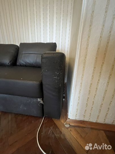 Диван iугловой kea б/у