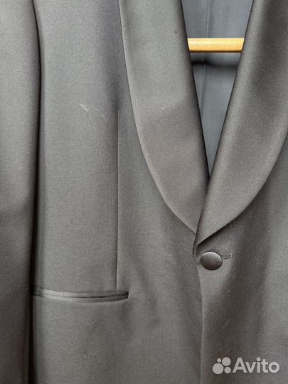 Костюм смокинг мужской