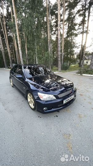 Toyota Altezza 2.0 МТ, 1999, 320 000 км