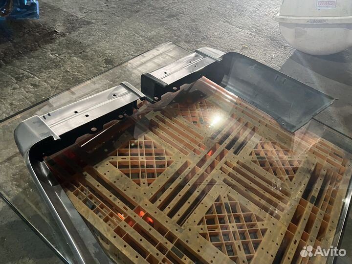 Продам углы заднего бамера на тлс 78