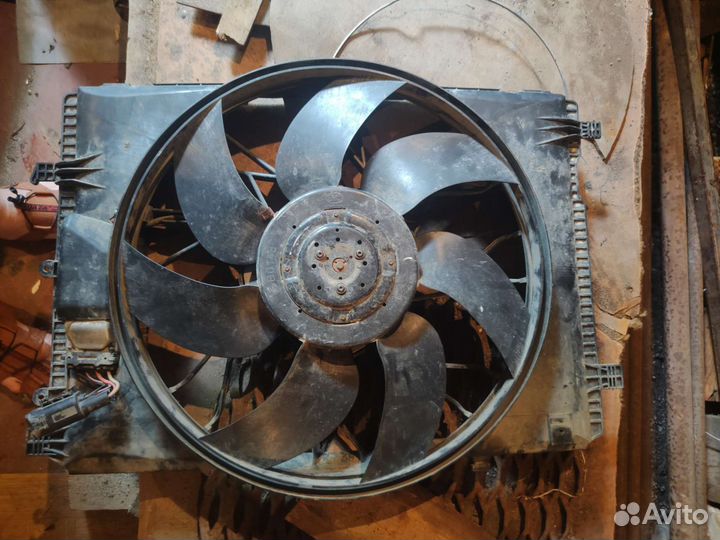 Вентилятор радиатора на мерседес