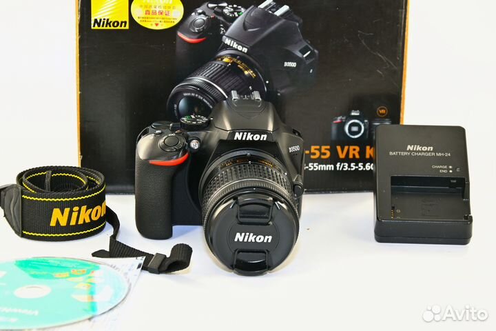 Nikon D3500 24.2MP цифрозеркалка Kit AF-S VR 18-55