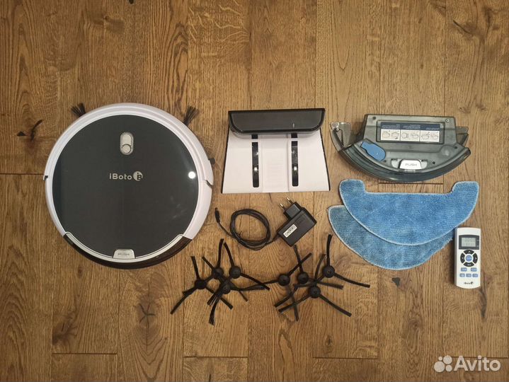 Робот-пылесос iBoto SMART Aqua X610G