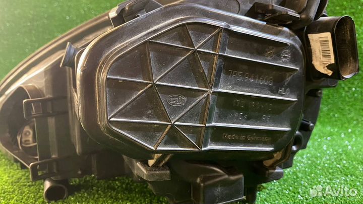 Фара правая Porsche Cayenne 958