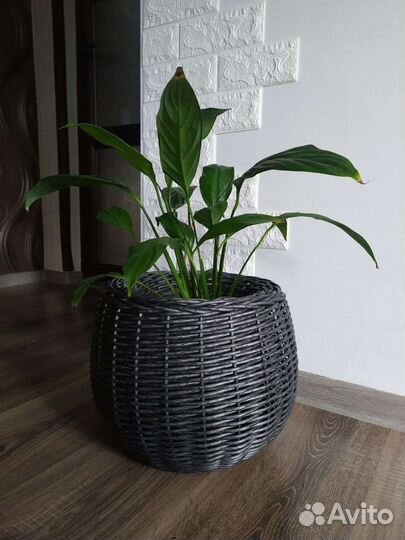 Кашпо для цветов напольное