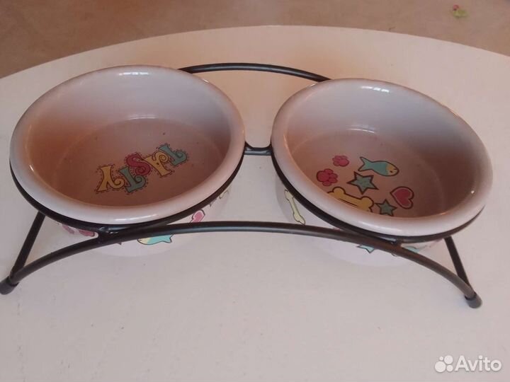 Кормушка для домашних животных новая