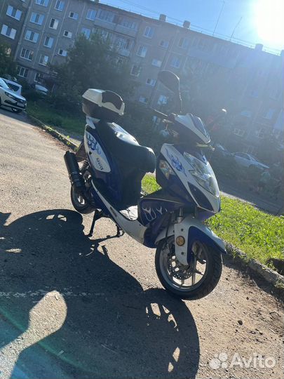 Продам скутер 150 (49)