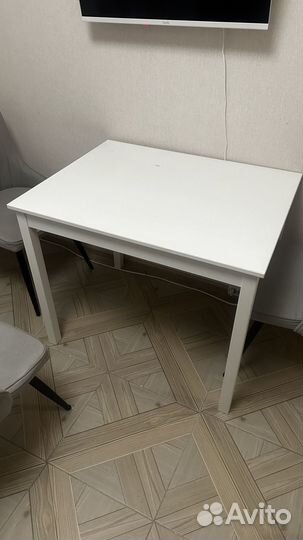 Стол кухонный IKEA