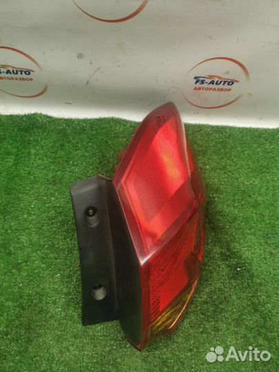 Фонарь задний правый Kia Ceed хетчбэк 1.4 G4FA