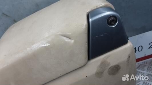 Подлокотник центральный land rover discovery 3 (ZK