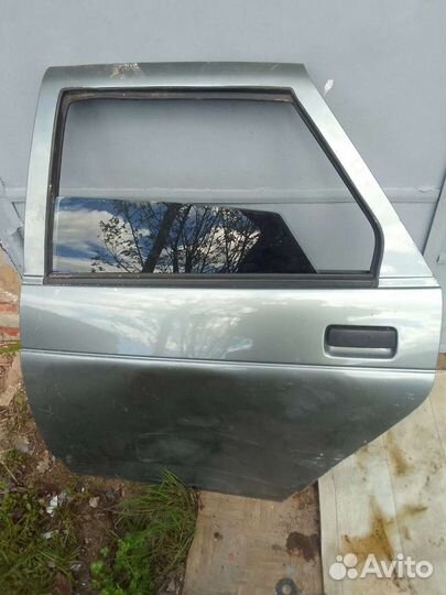 Дверь задняя левая priora
