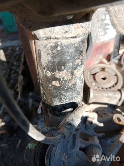 Кулак задний в сборе Toyota Camry V40