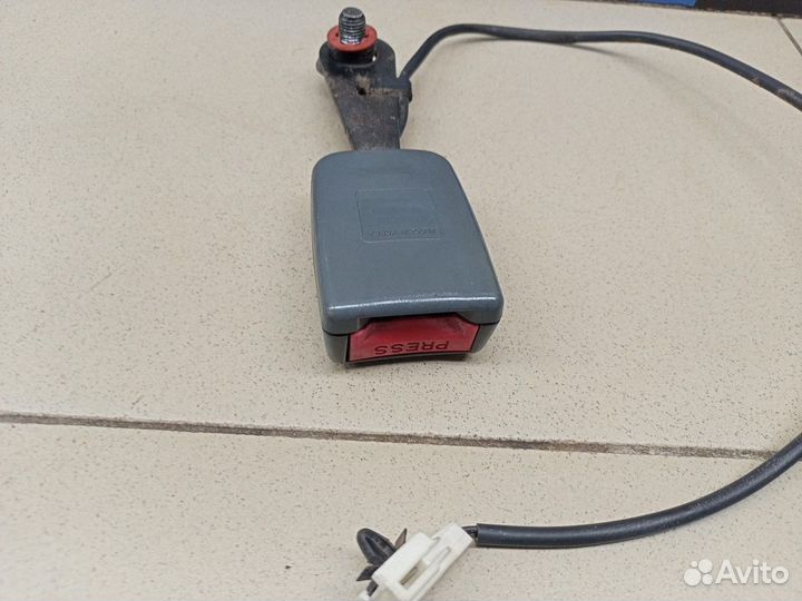 Ответная часть ремня безопасности Almera Classic