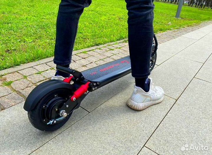 Электросамокат Kugoo X1