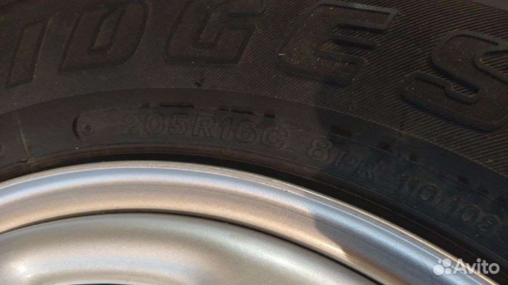 Bridgestone Dueler H/T 205/70 R16