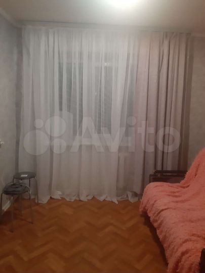 Комната 12 м² в 4-к., 1/5 эт.