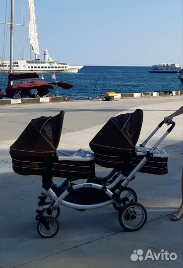 Коляска для двойни бу