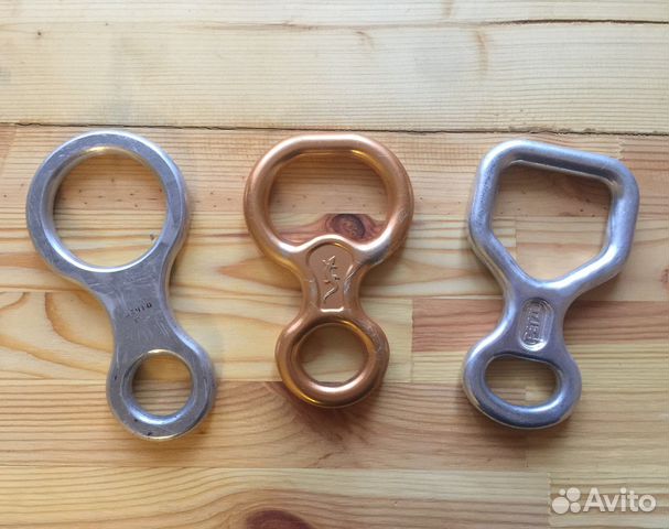 Спусковое устройство 