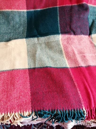 Плед шерстяной новый