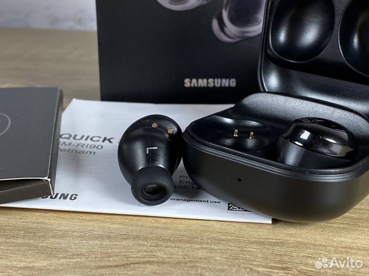 Беспроводные наушники Galaxy Buds Pro (черные)