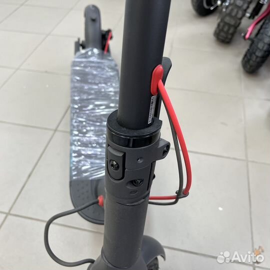 Электросамокат Xiaomi Mijia M365 Pro