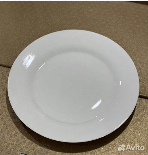 Тарелка белая для кафе,баров,ресторанов