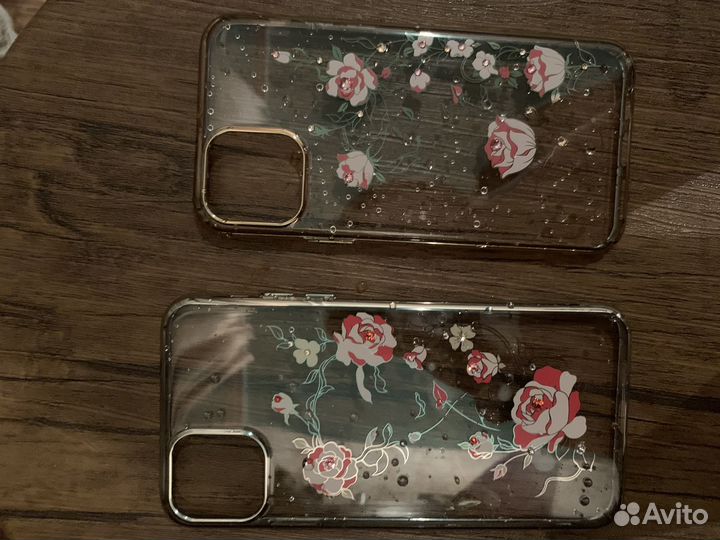 Чехол на iPhone