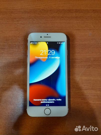 Телефон iPhone 7 rose gold 32gb
