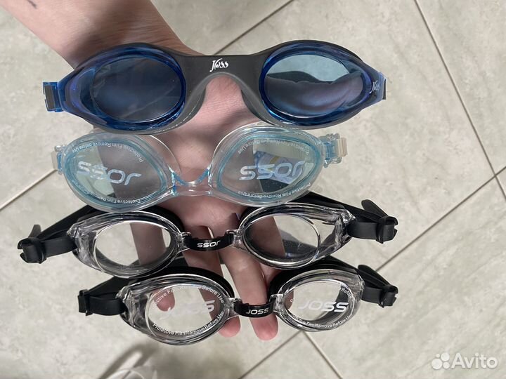 Очки для плавания