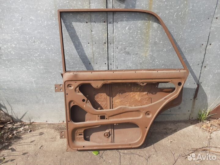 Дверь, задняя правая ваз-2106