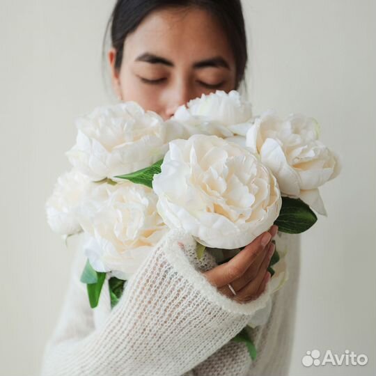 Искусственный букет цветов из 10 голов пиона