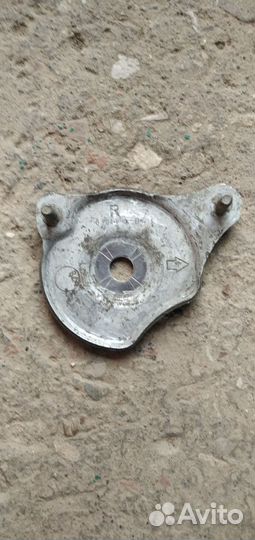 Кронштейн заднего подрамника BMW E60 E63