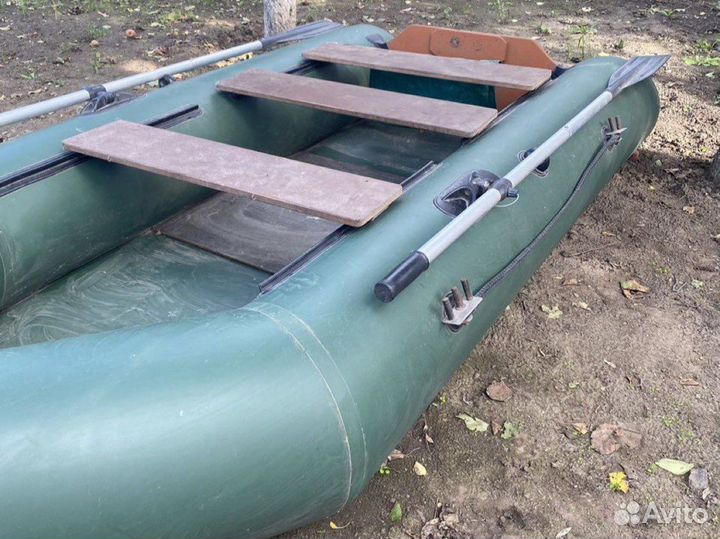 Лодка надувная с мотором