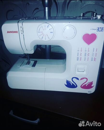 Швейная машина Janome 555