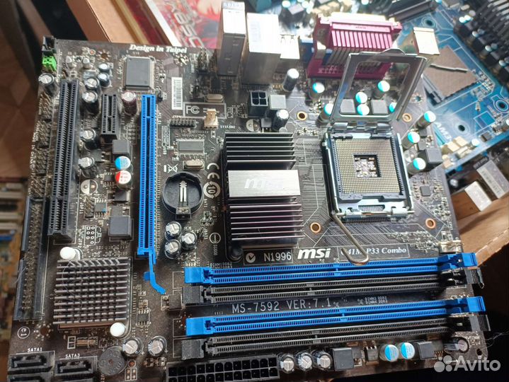 Материнская плата