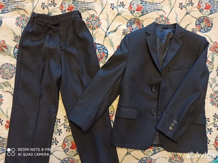 Костюм школьный