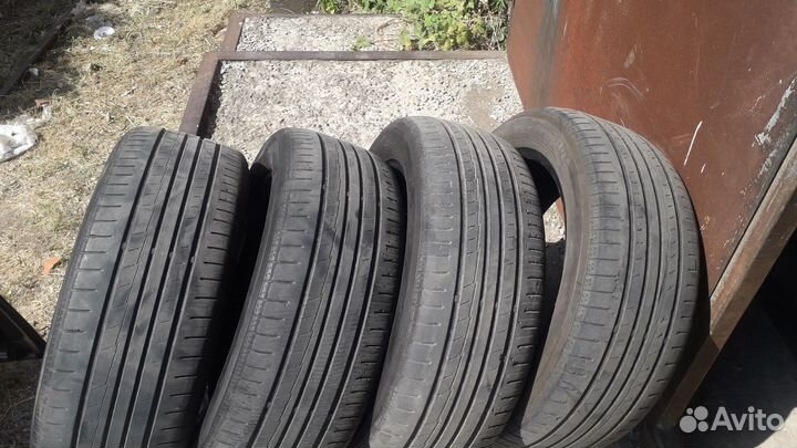 Yokohama BluEarth AE50 215/55 R17 94W