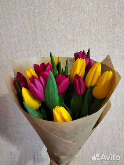 Тюльпаны к 8 марта розница