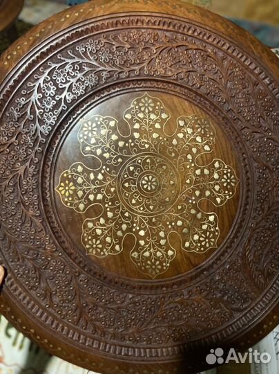 Стол кофейный. Индия. Мабель