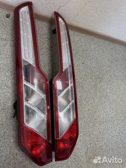 Ford transit custom фонарь задний
