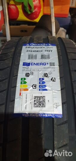 Triangle EffeXSport TH202 245/45 R19 101Y