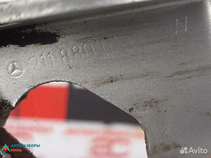 Петля капота Mercedes-Benz CLS-Класс C219 2006