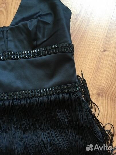 Платья вечерние разные новые