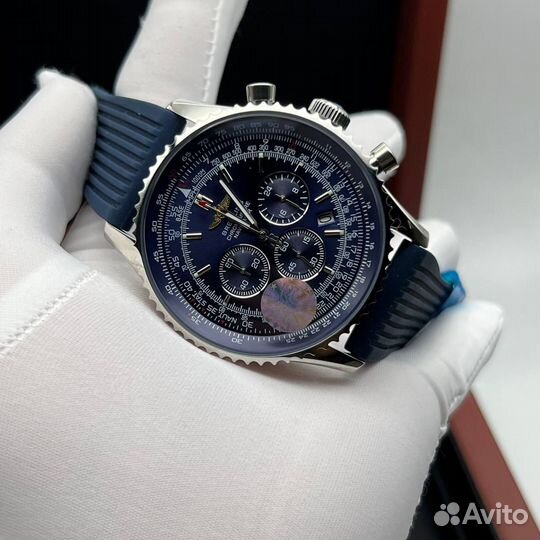 Часы breitling