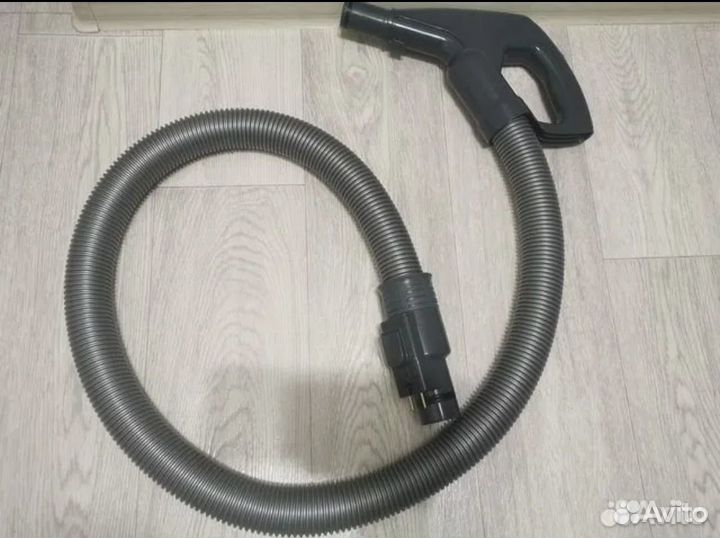 Шланг с управлением на ручке LG