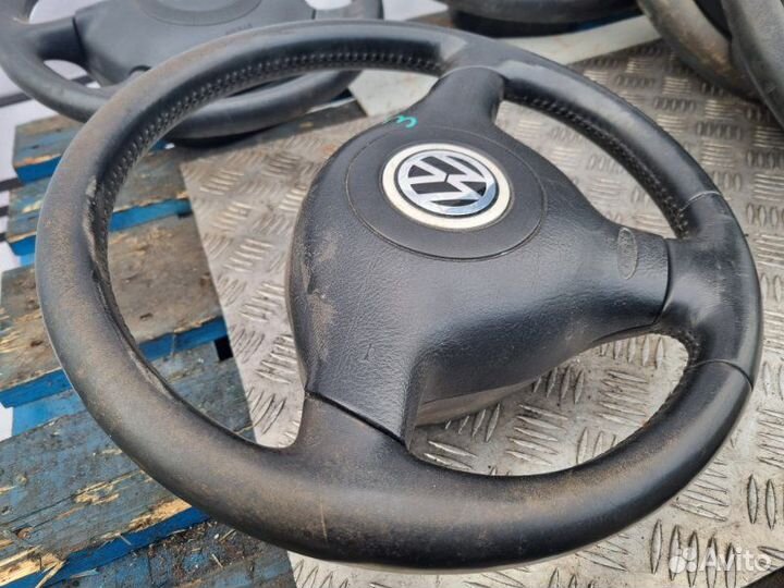 Руль Volkswagen Passat B5 2000