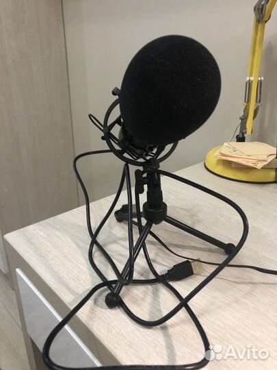 Микрофон студийный