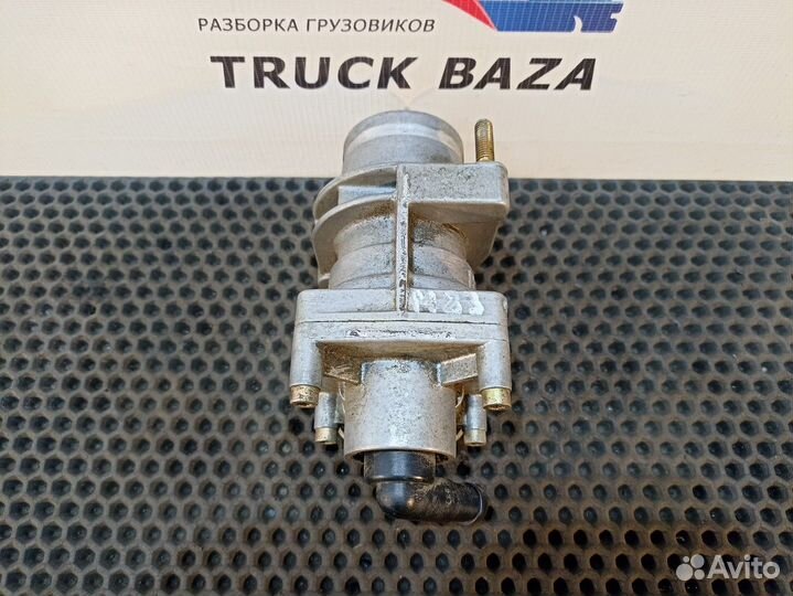 Кран тормозной главный Man L2000