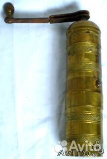 Ручная кофемолка мастер. к и м до 1930 -х г Европа