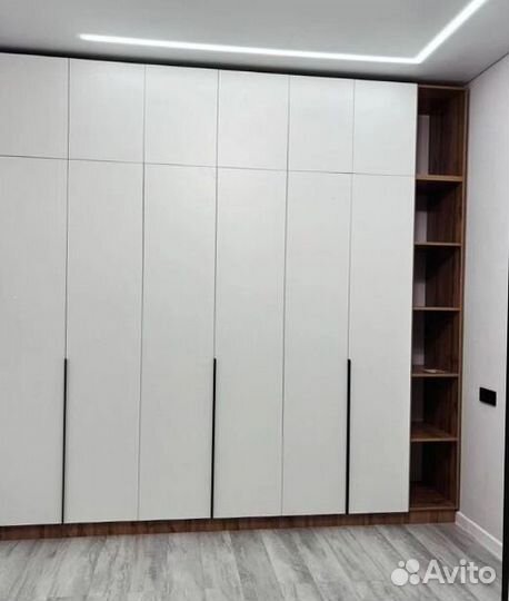 Шкаф на заказ собственного производства